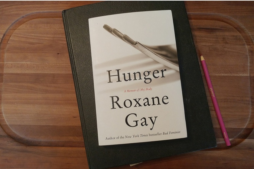 Roxane Gay, Hunger, Éditions HarperCollins, essai, mémoires, livre qui parle du rapport au corps, le fil rouge, le fil rouge lit, livres qui font du bien, bibliothérapie, littérature, livre